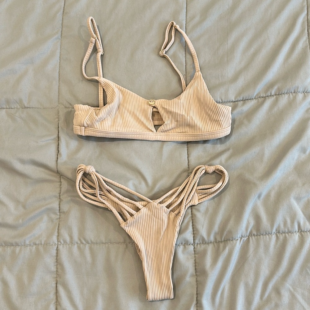 San Lorenzo bikini
